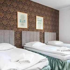 bella-vista-warszawa.warsawhotelspoland.com/